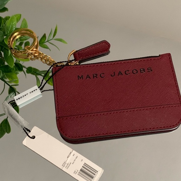 Marc Jacobs Handbags - ✨Marc Jacobs ‼️SALE $90 Coin wallet Key Chain
